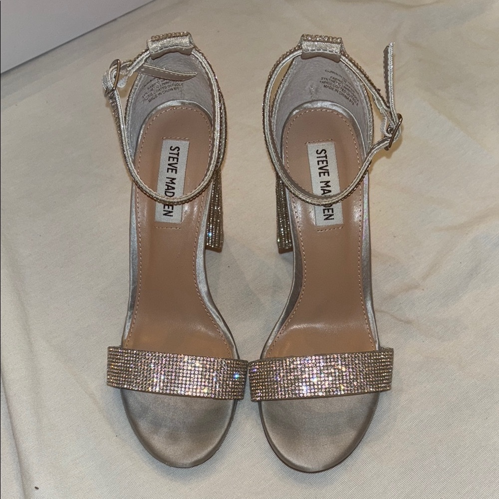 Steve Madden Shimmering Silver Heels